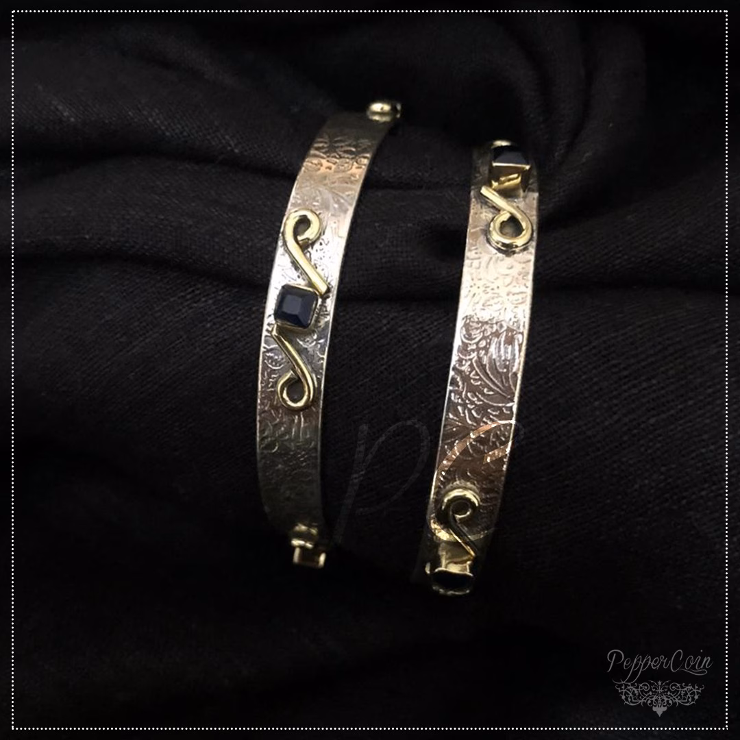 Mrinae Collection