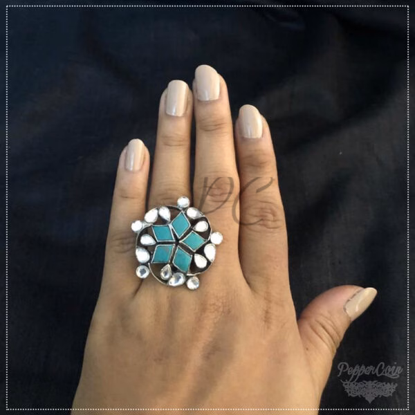 Turquoise Finger Ring