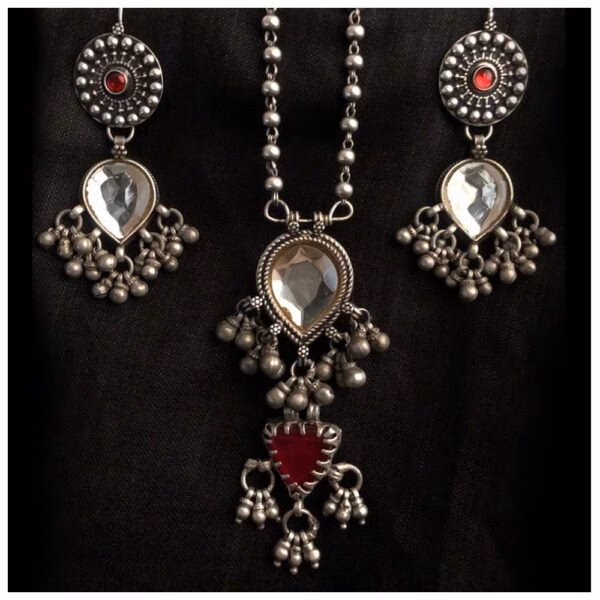 Noor Collection - Image 2