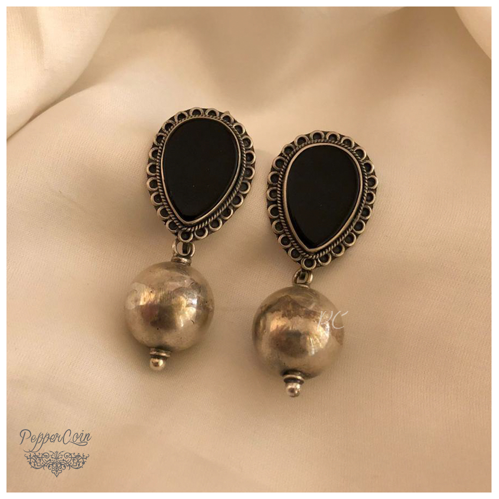 17 Gauhar Collection