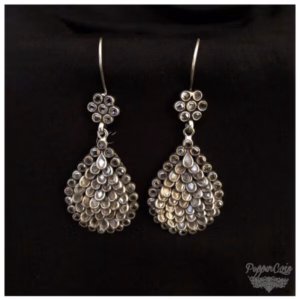 Qatra-e-Shabnam Collection