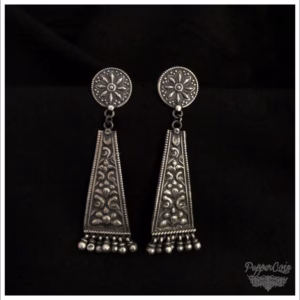 Khana-ba-dosh Collection