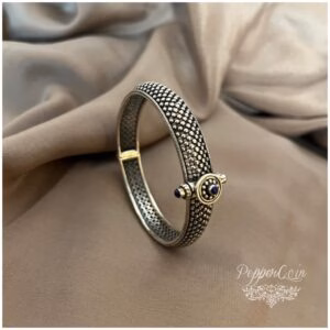 Riwayat Collection